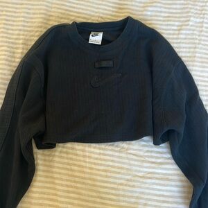 Nike cropped long sleeve